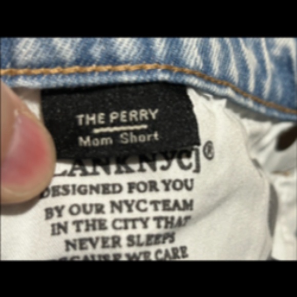 Blank NYC The Perry Mom Shorts Cuffed Hem in Party Everyday Size 29 - NWT - Picture 14 of 16